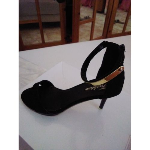 Sandales Noires Talons Aiguilles Neuves 37