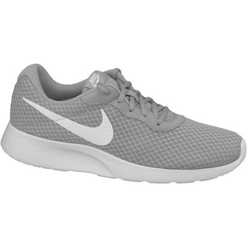 Baskets Basses Nike Tanjun Gris