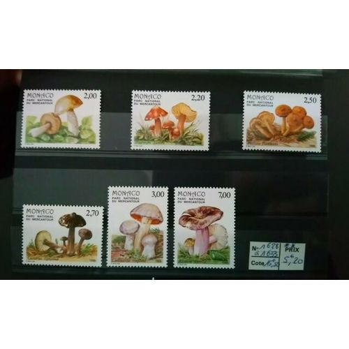 Timbres Champignon Monaco