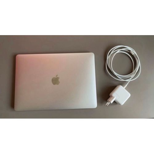 Apple MacBook Air 2022 - 13" M1 - Ram 8 Go - SSD 256 Go
