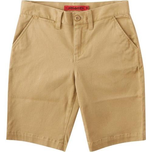 Short Chino Enfant Worker Relaxed