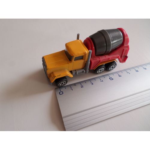 Camion Modele Malaxeur De Beton Jaune / Rouge-Majorette