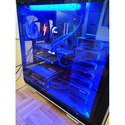PC Gamer Intel Core i7-8700K - 3.7 Ghz - Ram 32 Go - SSD 500 Go + DD 4 To