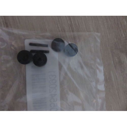 Lot de 4 roues et 2 axes pour aspirateur balai Electrolux