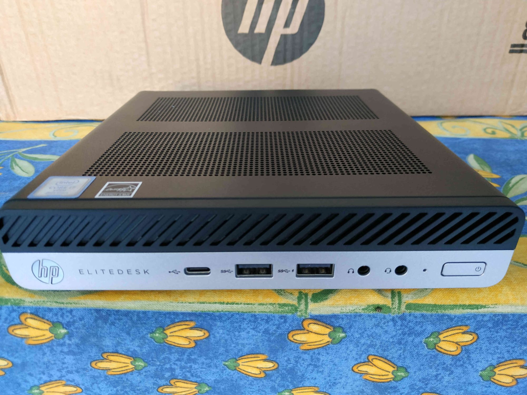 HP ELITEDESK 800 G4 MINI Intel core i7-8700 - 4.6 Ghz - Ram 8 Go - SSD 256 Go + DD 500 Go