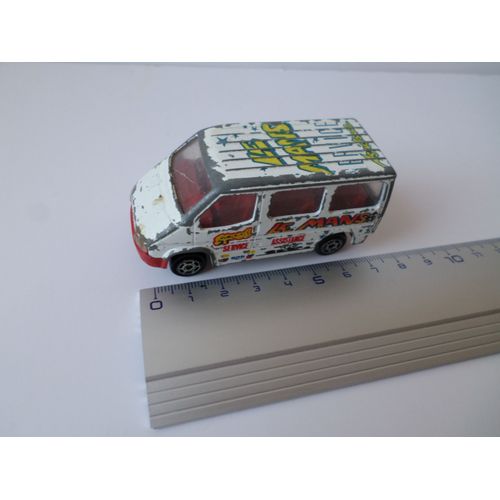 Ford Minibus Modele Transit Le Mans-Majorette