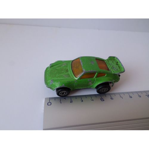 Coupe Modele Vert Avec Aileron-Majorette