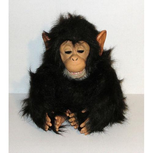 chimpanzé ou bébé singe automate peluche interactive 2005 furreal