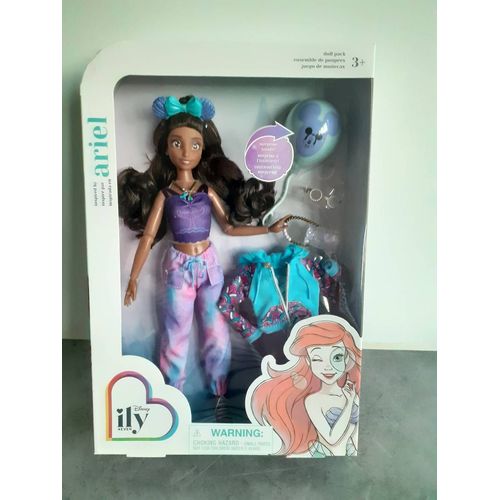 Poupée Disney.