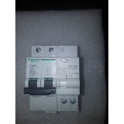 DISJONCTEUR SCHNEIDER 24202+VIGI 26509