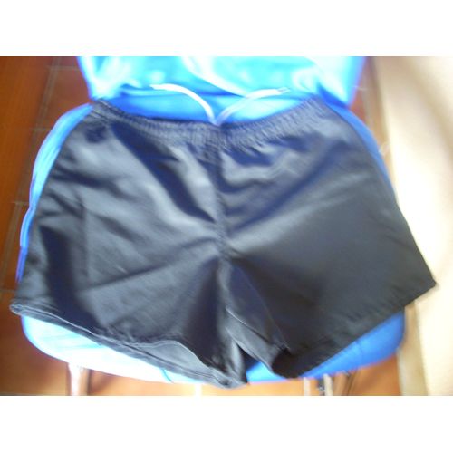 Short De Rugby 10/12 Ans Intermarché Canet En Roussillon.