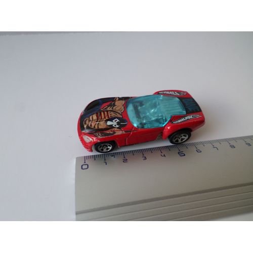 Coupe Modele Rouge Hulk Sur Capot-Hot Wheels