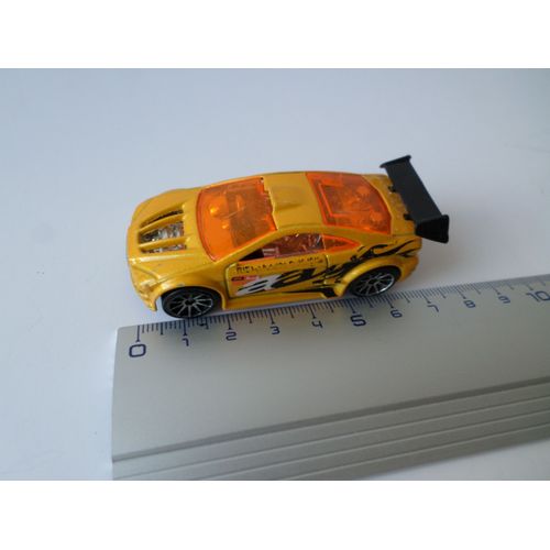 Coupe Modele Jaune Aa Sur Portiere-Hot Wheels
