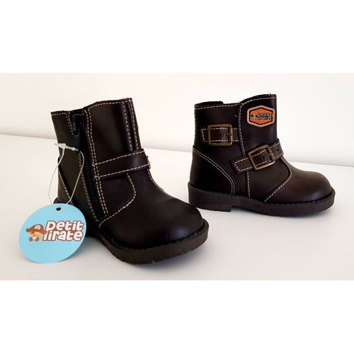 Chaussures Pour Garçon Neuve (Taille 19)