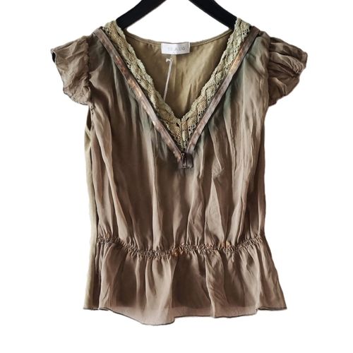 Top 18.Aug Taille 34 Vert Bronze Et Doré Avec Dentelle État Neuf