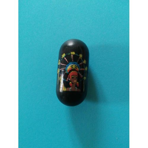 Turbulos De Chez Magasin U : Marsupilami , Le Numéro 17, ( Chez Wam ) Coloris Noir - Motif Une Femme Africaine Avec Coiffe Floklore