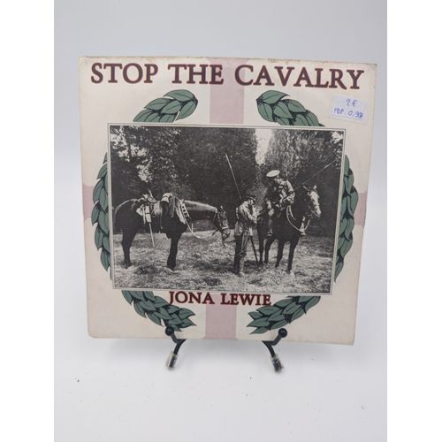 Vinyle 45 Tours Jona Lewie : Stop The Cavalry En Fourreau