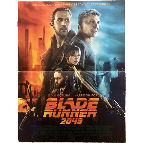 Affiche Originale De Cinéma - Blade Runner 2049 - 40x54 Cm Petit Format - Pliée - Poster Officiel Du Film De Denis Villeneuve Avec Ryan Gosling, Harrison Ford, Ana De Armas - Année 2017 - Uniqposters