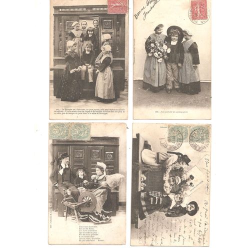 Lot De 4 Cartes Postales Anciennes "Famille Bretonne En Costumes"
