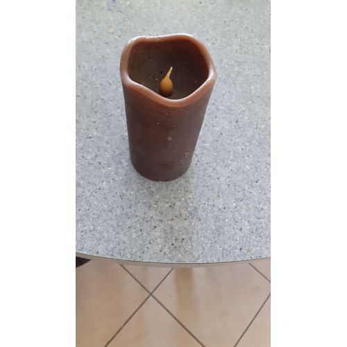 bougie marron lumineue