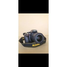 Nikon D3500 reflex 24 mpix + objectif 18-55 + sac de protection + batterie + chargeur de batterie