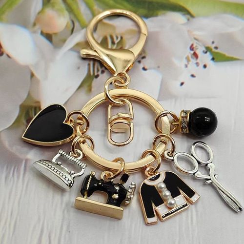 Porte-clés de machine à coudre en émail pour femmes,vêtements de tailleur,ciseaux,fer,cadeau de bricolage,bijoux faits à la main,mode - Type gold #C