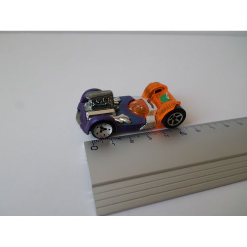 Dragster Modele Violet Cockpit Orange-Hot Wheels