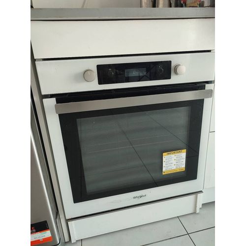 Four encastrable Whirlpool