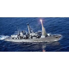 Maquette Bateau : Hms Type 23 Frigate-Montrose (F236)-Trumpeter