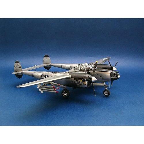 Maquette Avion : Lockheed P-38l-5-L0 Lightning Usaf 1944-Trumpeter