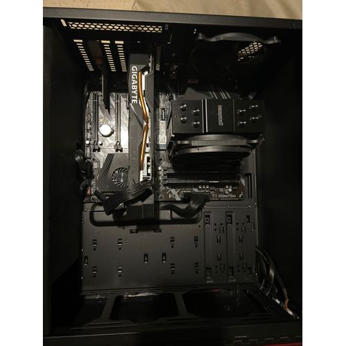 Pc Gamer AMD Ryzen 7 5300x - Ram 16 Go - SSD 500 Go + DD 1 To
