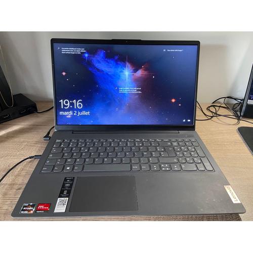 Lenovo Ideapad 5 - 18.4" AMD Ryzen 5 - Ram 8 Go - DD 500 Go