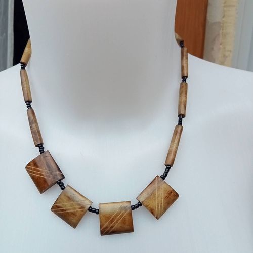 Collier Vintage Corne