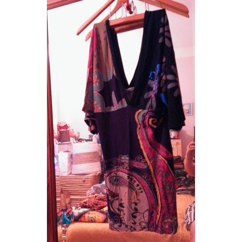 Robe Courte Noire Motifs Colorés Col En V 38 M Desigual.