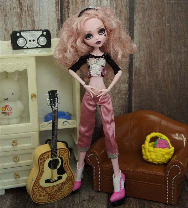 Coffret Barbie Naissance des Chiots avec Poupée Barbie (Blonde, 29cm)