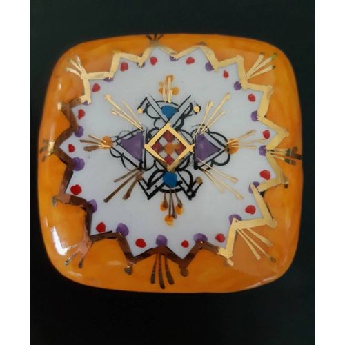 Boîte à bijoux ou de rangement fait à la main par un artisan