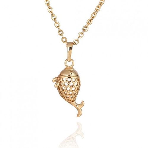 Collier Poisson Ciselé Doré Femme