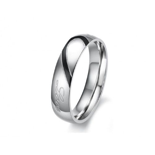 Bague Anneau Gravée Real Love Demi Coeur Noir Homme