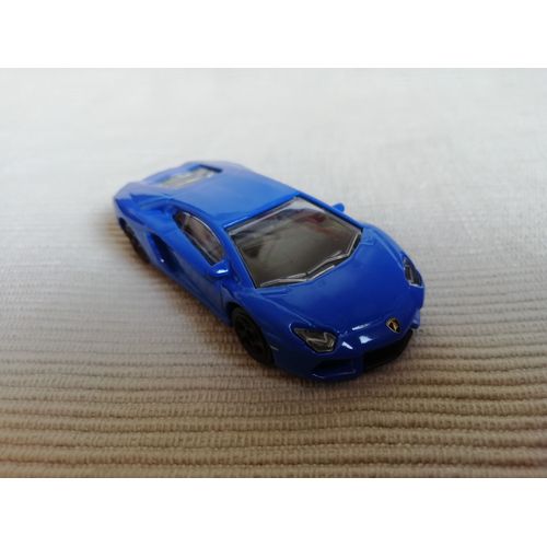 Voiture Lamborhini Aventador Bleu 1/64-Majorette