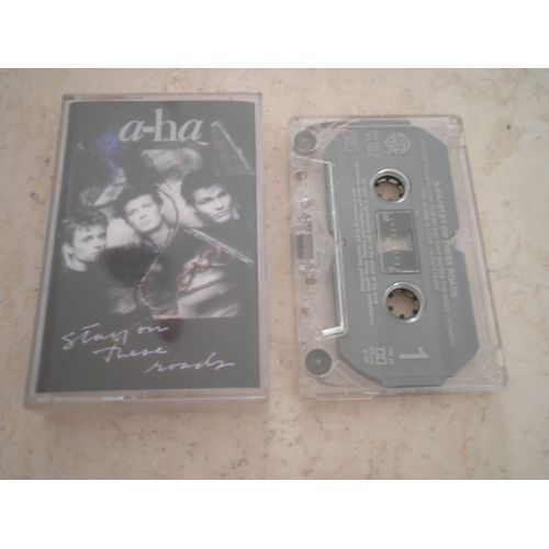 K7 - Cassette Audio A-Ha - Stay On These Roads - 10 Titres