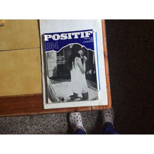 Positif. Umero 104