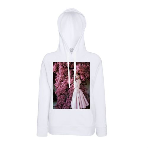 Sweat ? Capuche Audrey Hepburn Vogue 1955 Robe Rose Fleur Celebrite