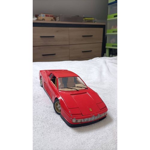 Ferrari Testarossa Échelle 1/18ème - Bburago-Bburago