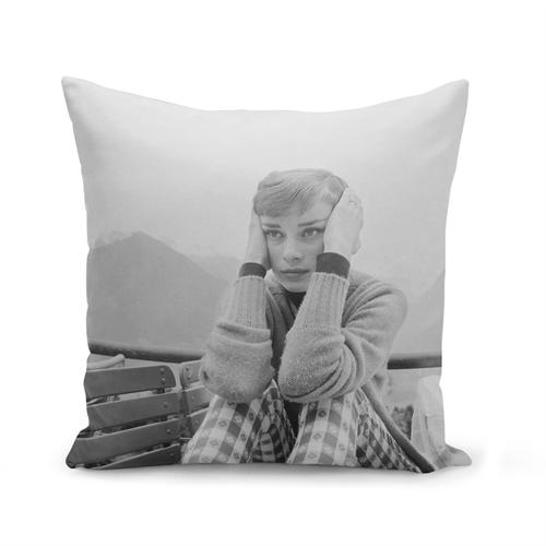 Housse De Coussin 40x40 Cm Audrey Hepburn Bateau Actrice Star Hollywood Photo Vintage