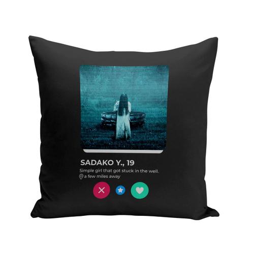 Coussin 40x40 Cm Sadako Yamamura Réseau Social Rencontre Manga Anime Comics