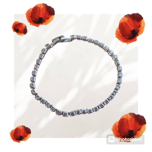 Bracelet Avec Brillants Et En Acier