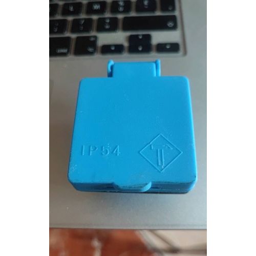 Prise à encastrer 2P+T - 16A/250V - IP54 - KEDU S226E-02