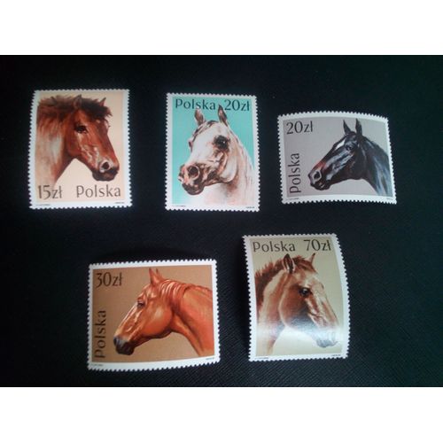Timbre Pologne Yt 2998 A 3002 Les Chevaux 1989 ( 100805 )