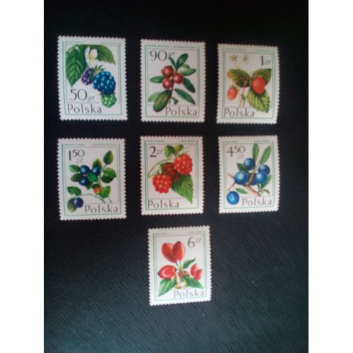 Timbre Pologne Yt 2316 A 2322 Fruits Des Bois 1977 ( 100805 )