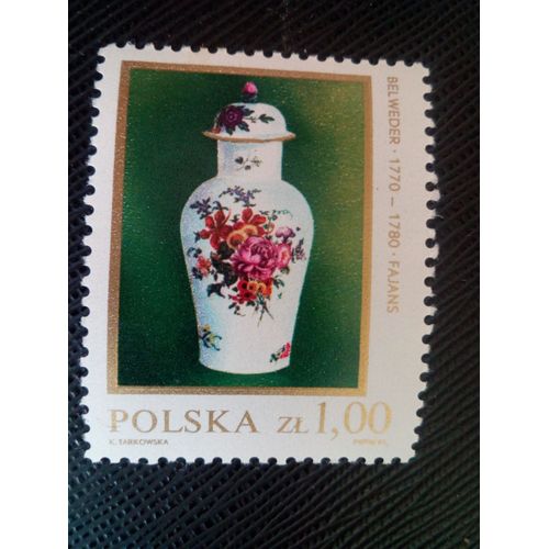 Timbre Pologne Yt 2556 Vase Kwan, Xviiie Siècle. 1981 ( 100805 )
